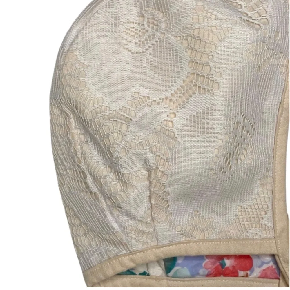 Made‎ In May Handmade Reversible Bonnet